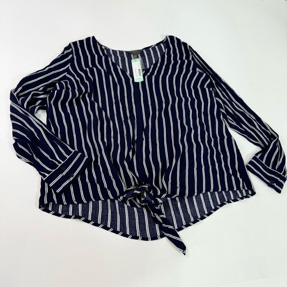 Mix By 41Hawthorn Top Womens 2X Blue Striped V-Neck Tie-Front NWT Nautical Flowy